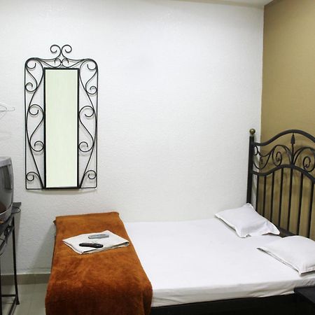 Hotel Preetam Aurangabad Extérieur photo