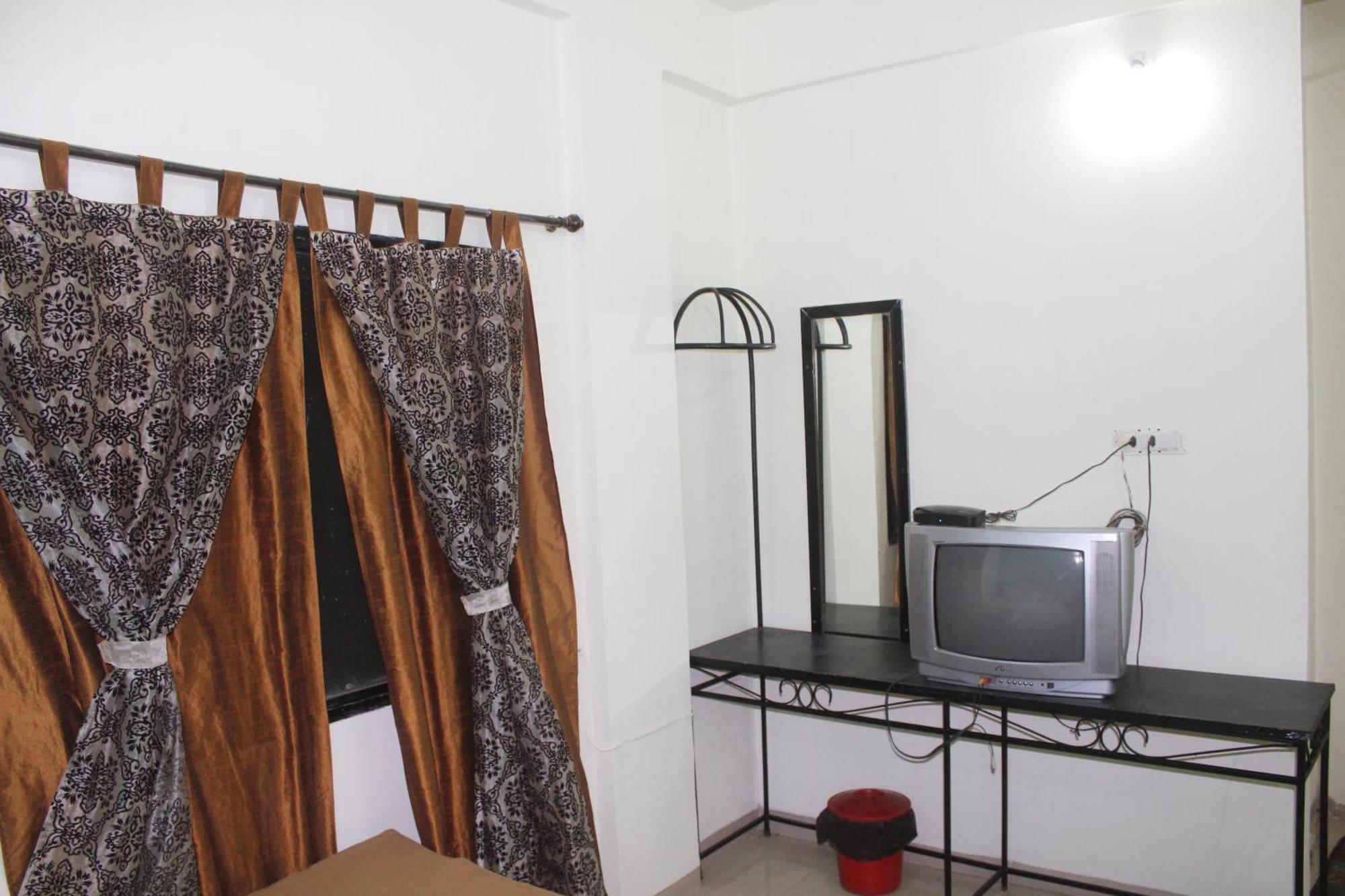 Hotel Preetam Aurangabad Extérieur photo