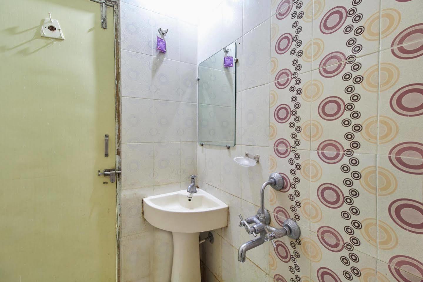 Hotel Preetam Aurangabad Extérieur photo