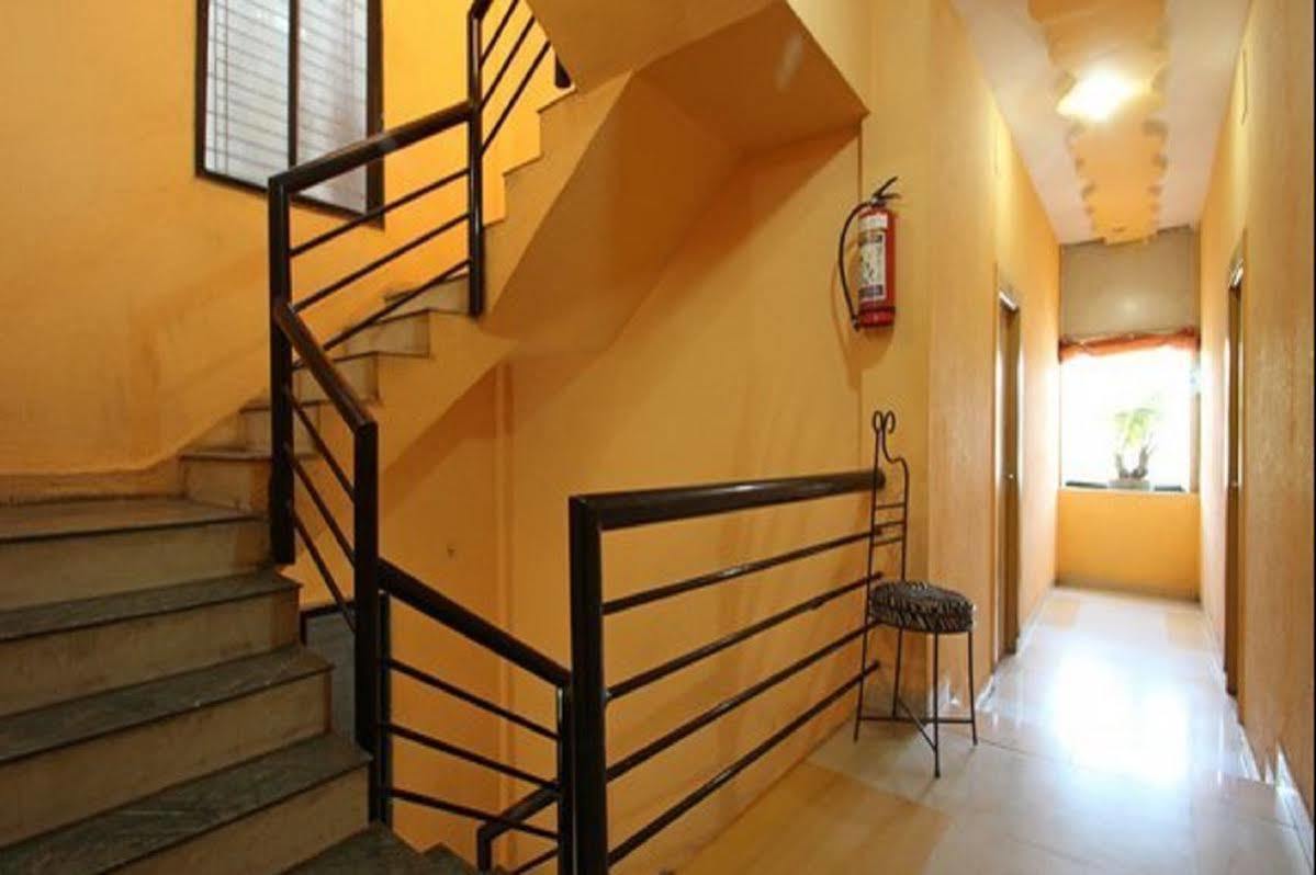 Hotel Preetam Aurangabad Extérieur photo